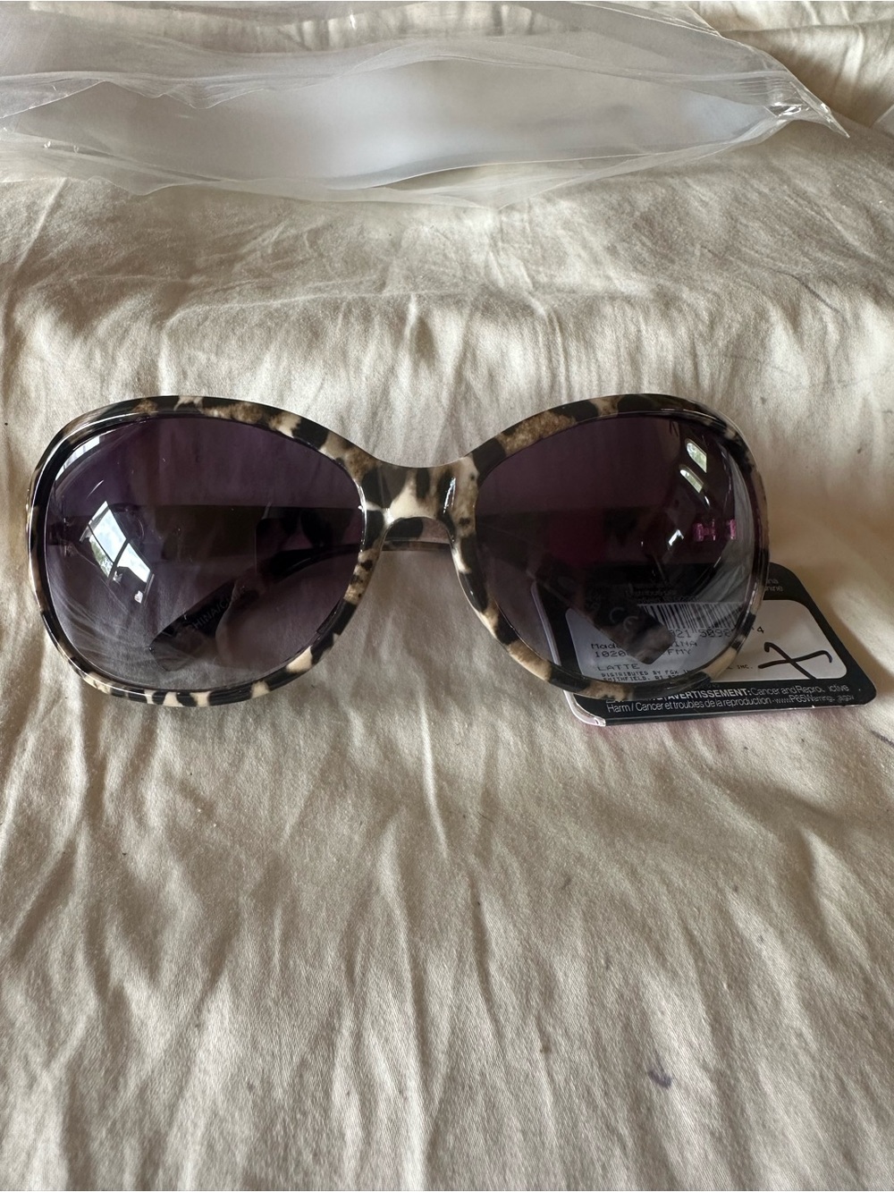 Foster Grant OL0723 Latte Sunglasses